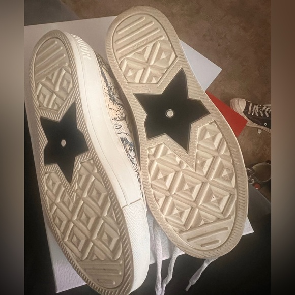 Dior sneakers -multi printed/colorful - Picture 4 of 5